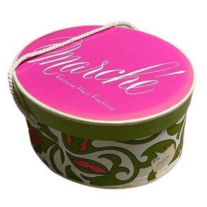 Vintage 1970s Eterna Wavy Dark Blonde Wig - Marché